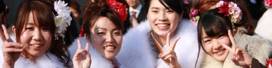 蟹江町　成人式の振り袖姿の新成人スナップ